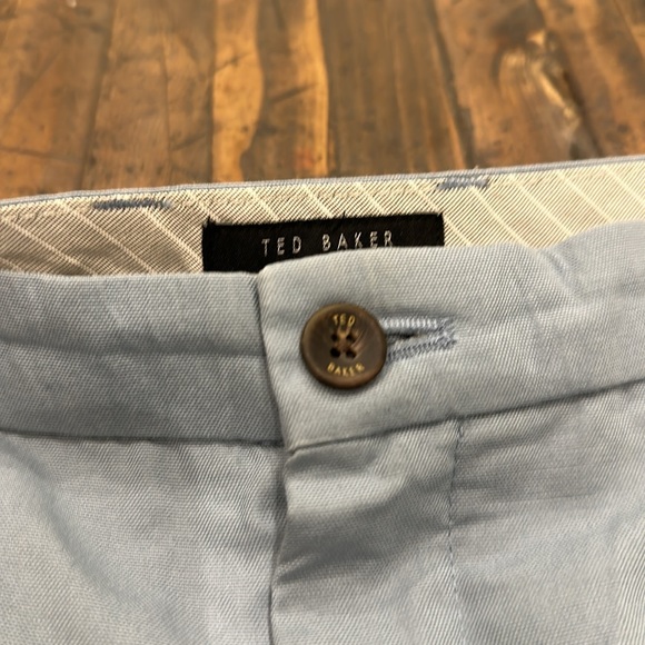 Ted Baker - Picture 3 of 4